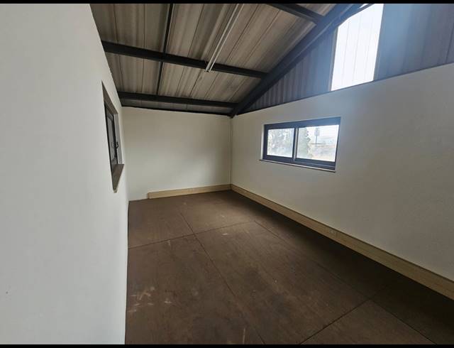 540M² WAREHOUSE TO LET IN ALRODE